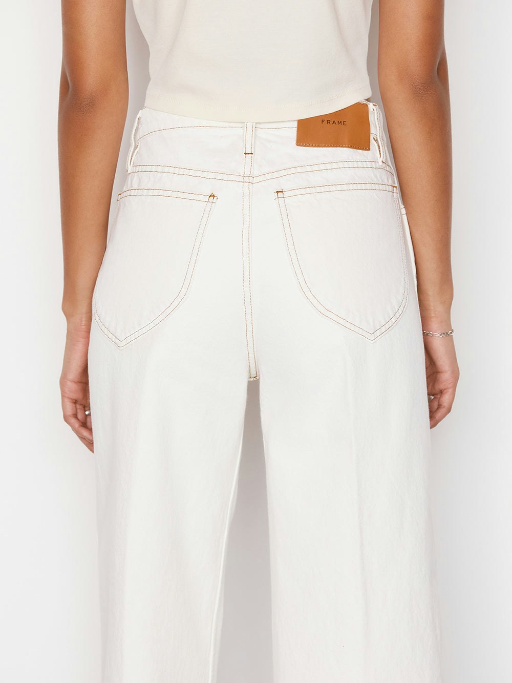 back view alt:fit2